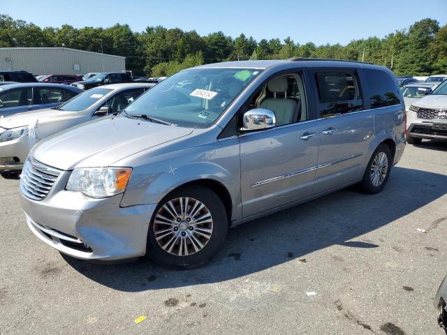 chrysler town & cou 2015 2c4rc1cg3fr547291