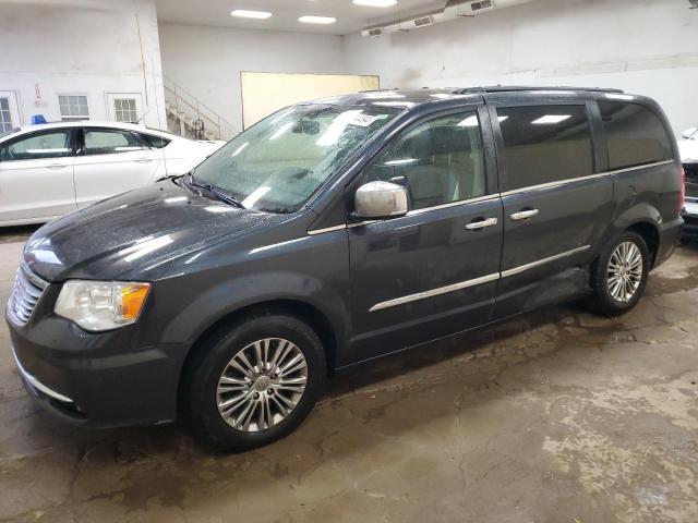 chrysler town & cou 2013 2c4rc1cg4dr595377