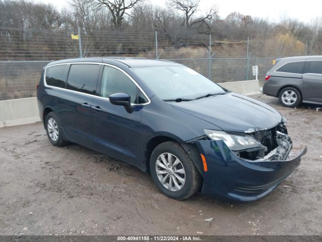 chrysler pacifica 2017 2c4rc1dg3hr592796