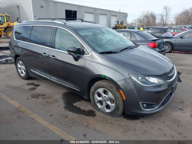 chrysler pacifica 2017 2c4rc1eg0hr511140