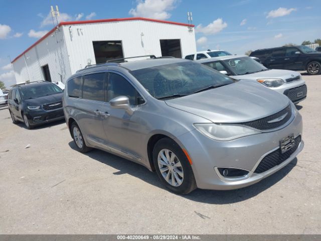 chrysler pacifica 2018 2c4rc1eg0jr149784