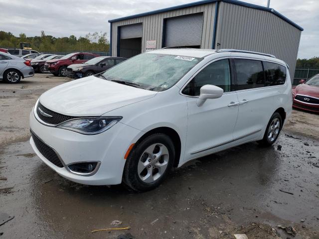 chrysler pacifica t 2017 2c4rc1eg1hr541859