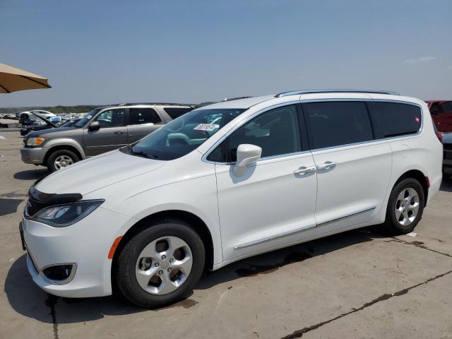 chrysler pacifica t 2017 2c4rc1eg1hr722699