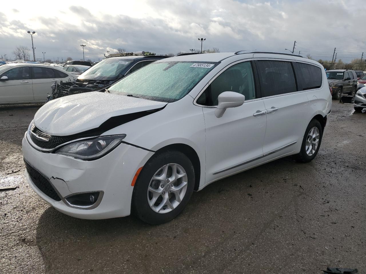 chrysler pacifica 2017 2c4rc1eg1hr796754