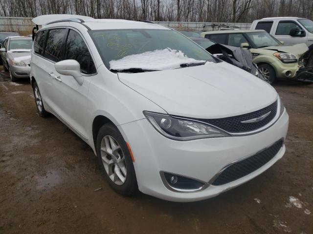 chrysler pacifica t 2017 2c4rc1eg1hr816582