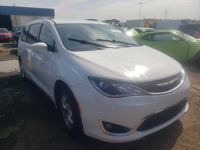 chrysler pacifica t 2018 2c4rc1eg1jr271456