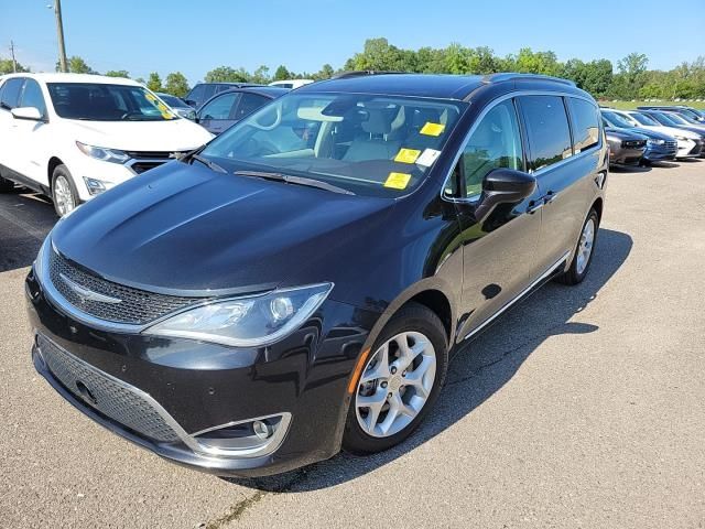 chrysler pacifica 2017 2c4rc1eg2hr511365