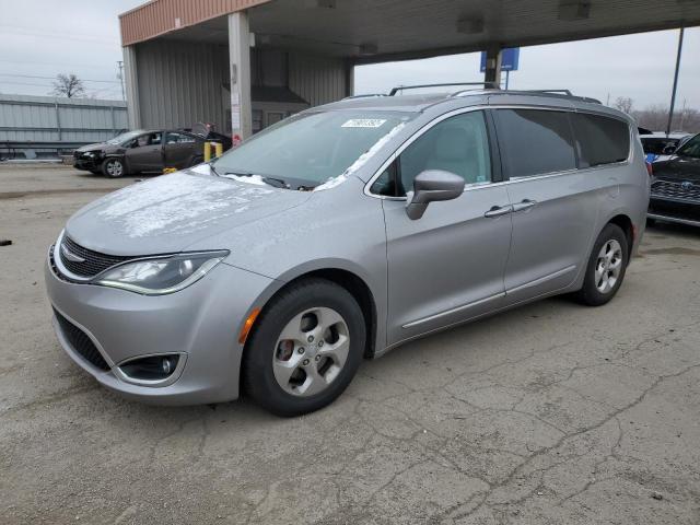 chrysler pacifica t 2017 2c4rc1eg2hr627875