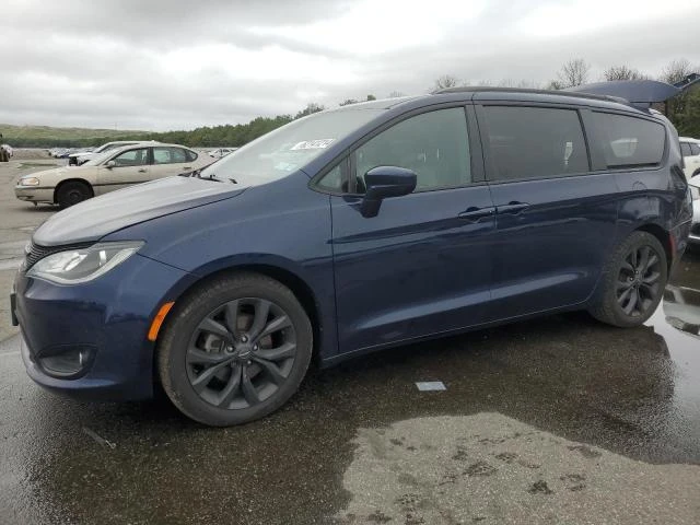 chrysler pacifica t 2019 2c4rc1eg3kr583778