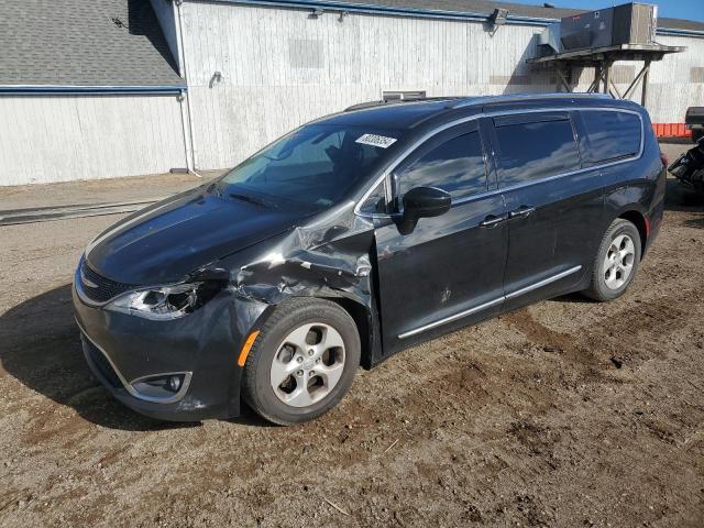 chrysler pacifica t 2017 2c4rc1eg4hr528748