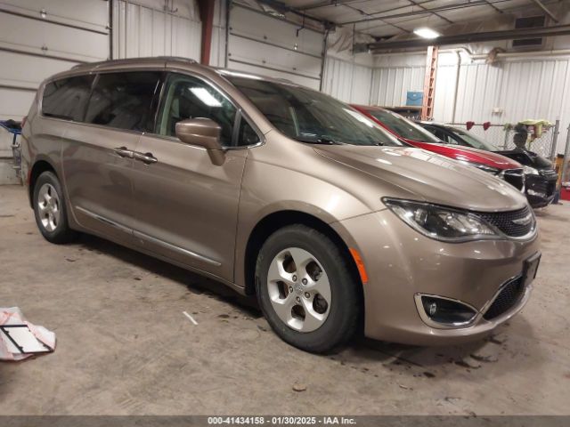 chrysler pacifica 2017 2c4rc1eg4hr797073