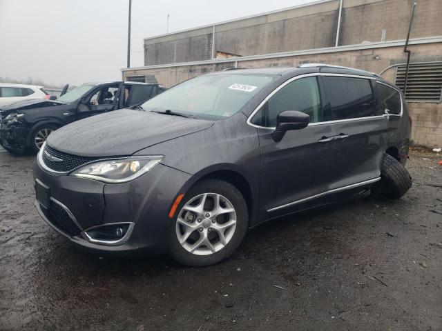 chrysler pacifica 2018 2c4rc1eg4jr106632