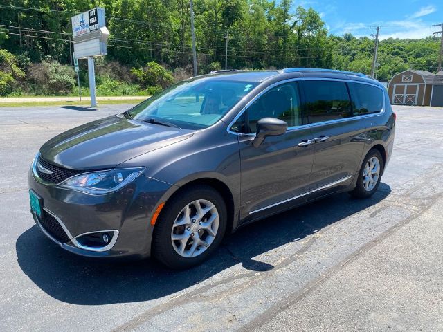 chrysler pacifica 2018 2c4rc1eg4jr274285