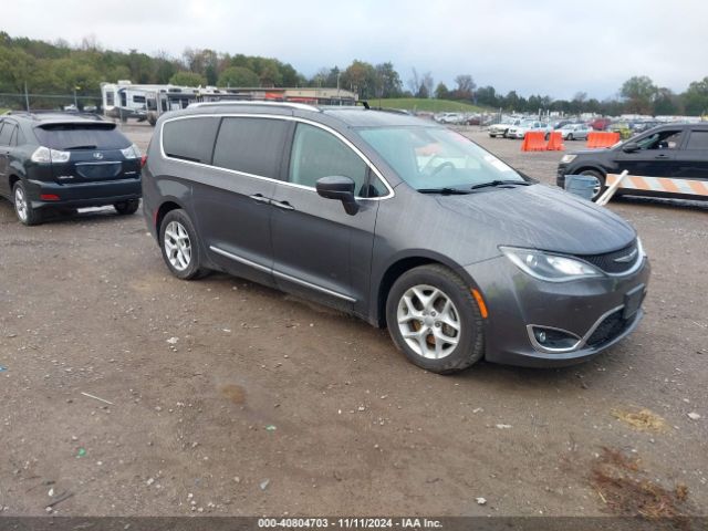 chrysler pacifica 2017 2c4rc1eg5hr660207