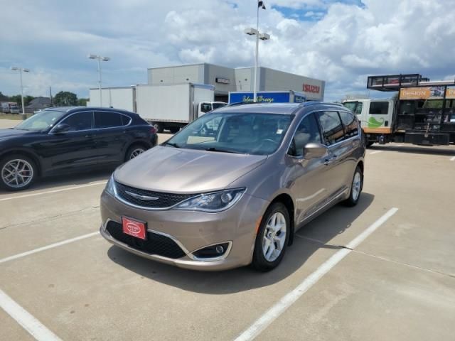 chrysler pacifica 2017 2c4rc1eg5hr796482