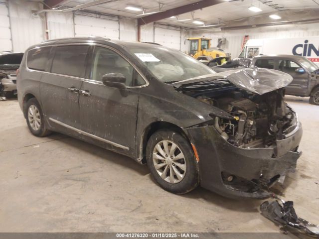 chrysler pacifica 2018 2c4rc1eg5jr103416