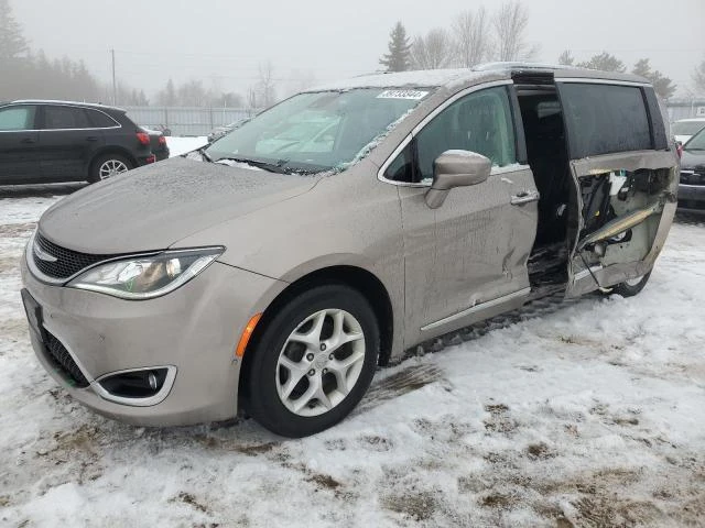 chrysler pacifica t 2018 2c4rc1eg5jr289796