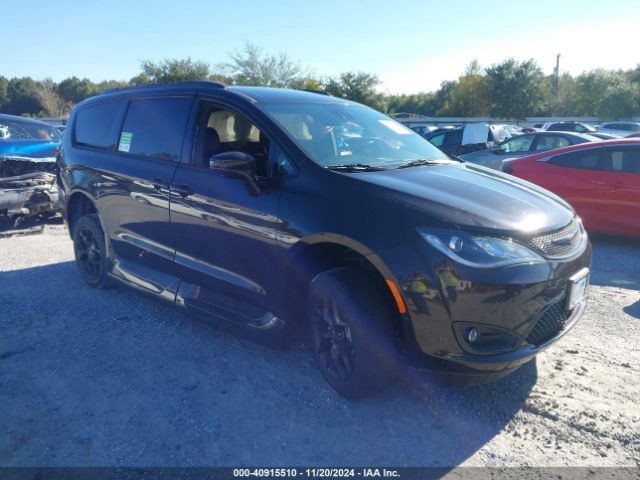 chrysler pacifica 2019 2c4rc1eg5kr737715