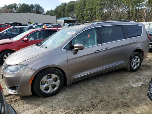 chrysler pacifica 2017 2c4rc1eg6hr644372