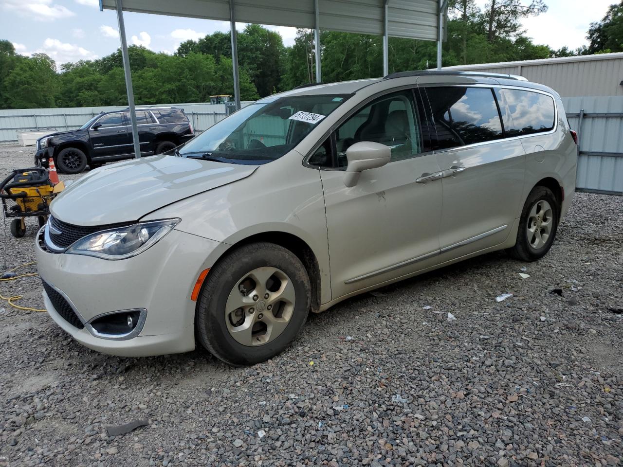 chrysler pacifica 2017 2c4rc1eg6hr778783