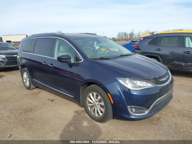 chrysler pacifica 2018 2c4rc1eg6jr108558