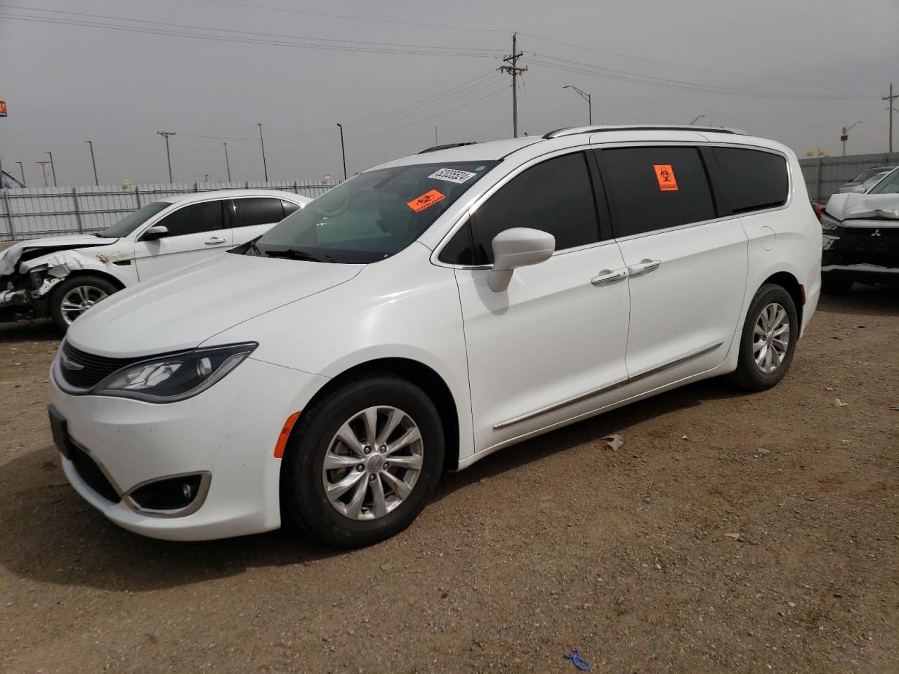 chrysler pacifica 2018 2c4rc1eg6jr174737