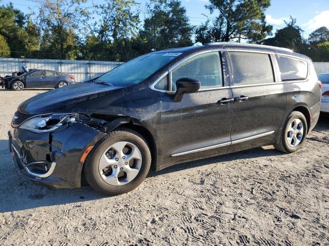 chrysler pacifica t 2017 2c4rc1eg8hr515162