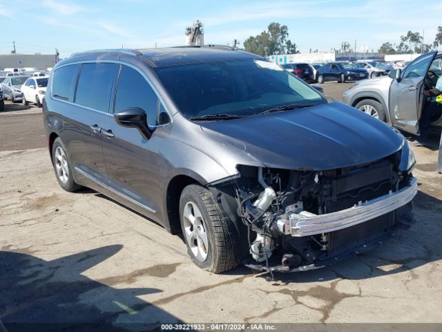 chrysler pacifica 2017 2c4rc1eg8hr560487