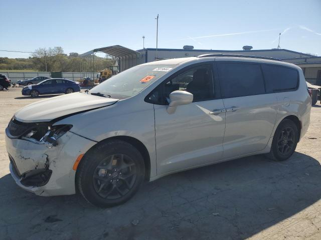 chrysler pacifica t 2020 2c4rc1eg8lr210768