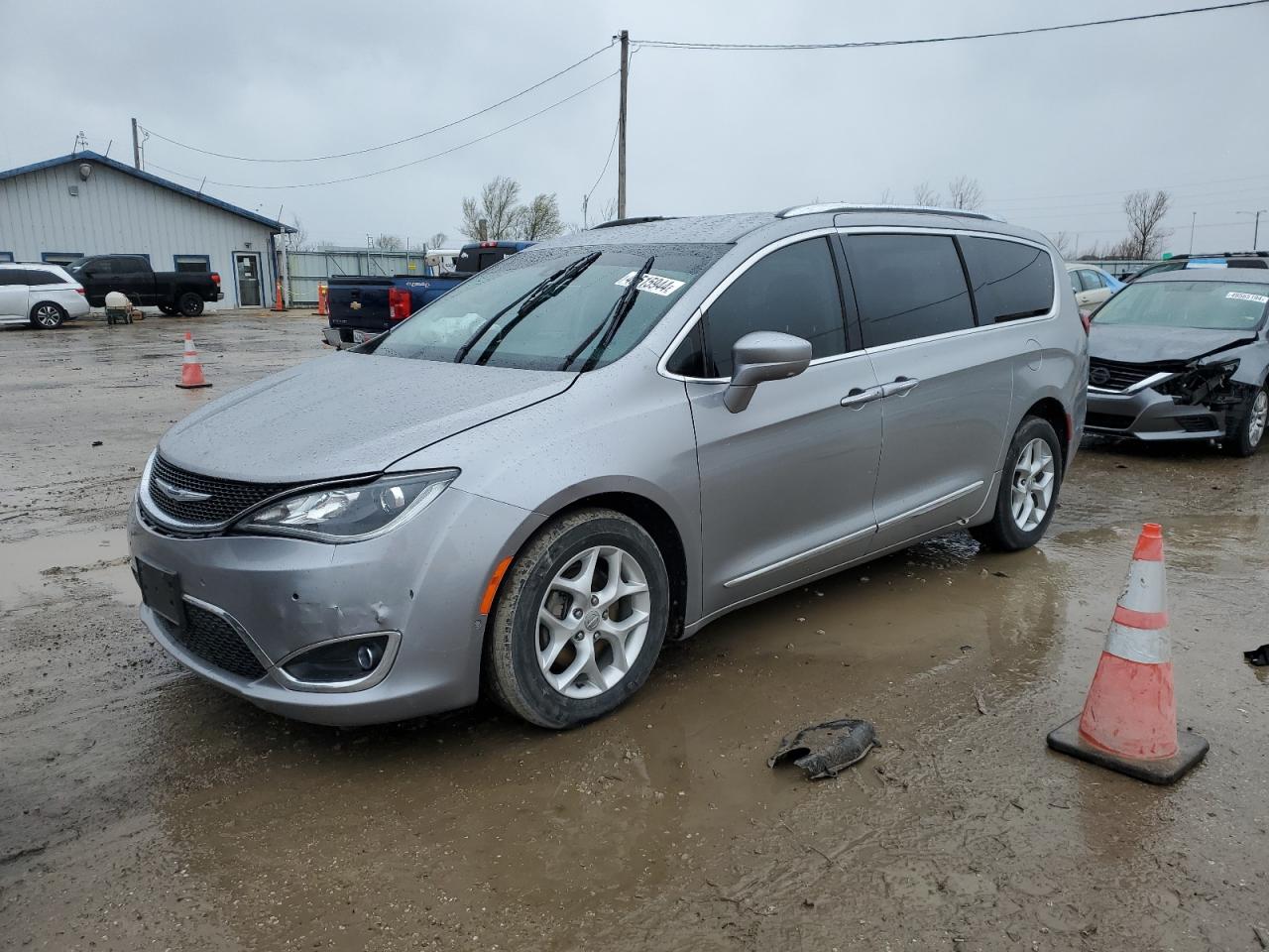 chrysler pacifica 2017 2c4rc1eg9hr500573