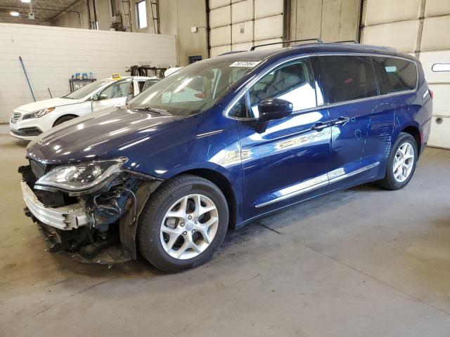 chrysler pacifica t 2017 2c4rc1eg9hr765025