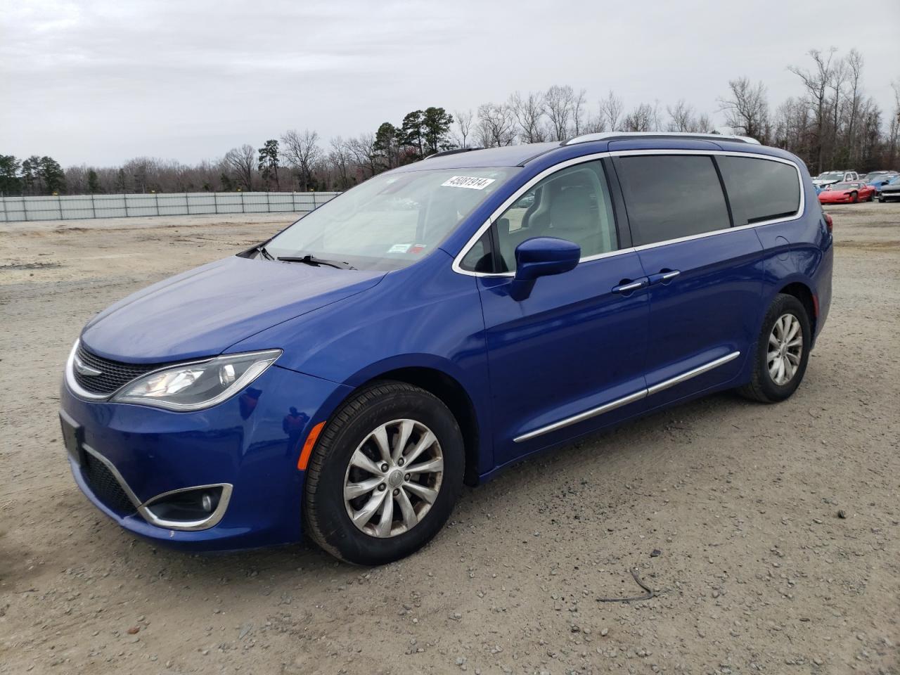 chrysler pacifica 2018 2c4rc1eg9jr351488