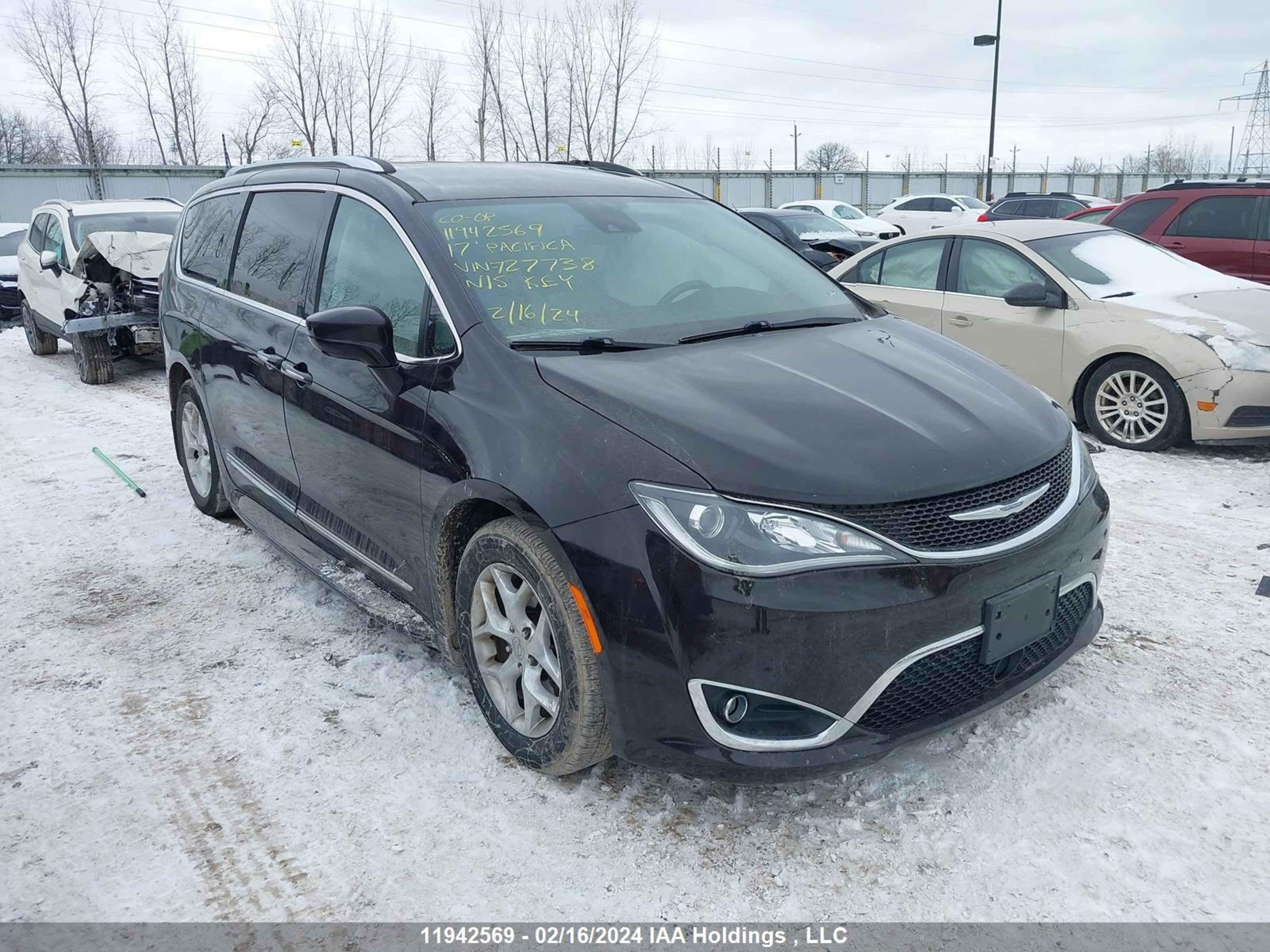 chrysler pacifica 2017 2c4rc1egxhr727738