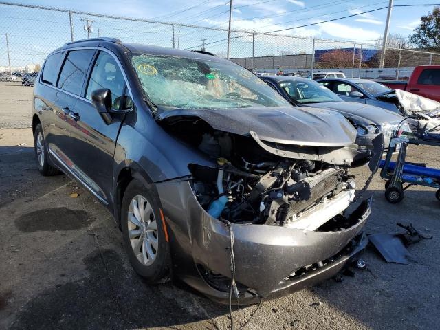 chrysler pacifica t 2018 2c4rc1egxjr228752