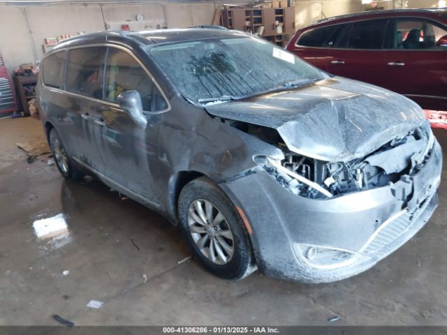 chrysler pacifica 2018 2c4rc1egxjr306494