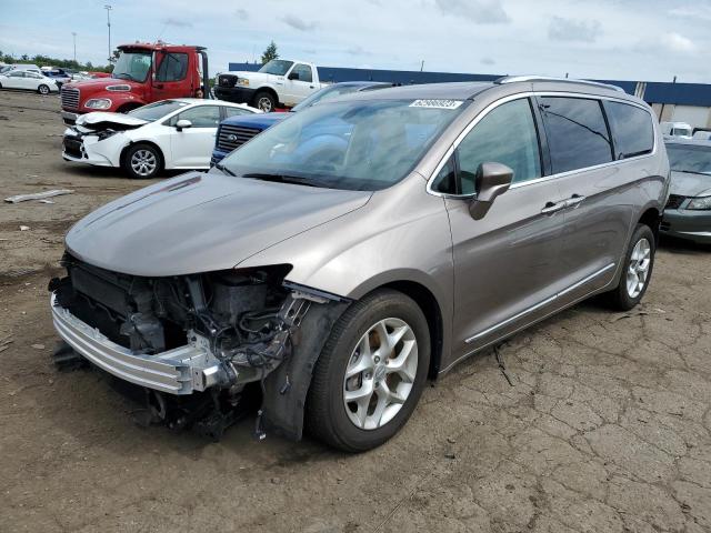 chrysler pacifica t 2018 2c4rc1egxjr332562