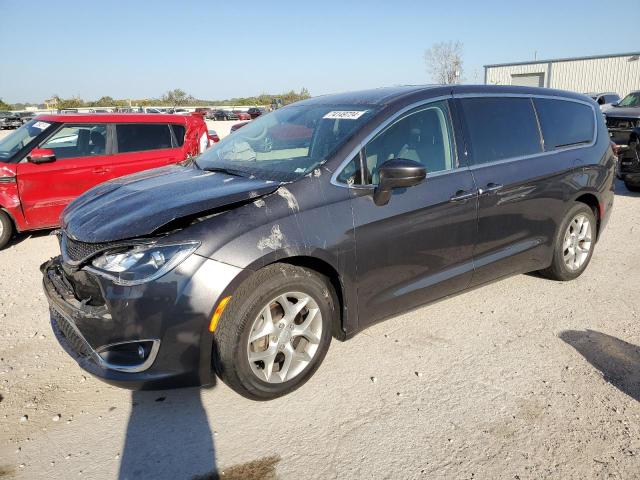 chrysler pacifica t 2019 2c4rc1fg0kr634636