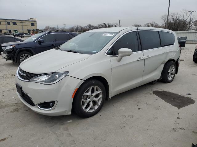 chrysler pacifica t 2019 2c4rc1fg0kr741444