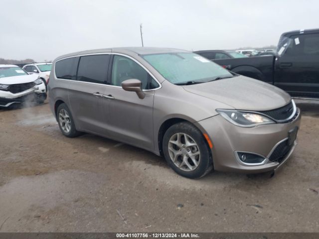 chrysler pacifica 2018 2c4rc1fg1jr108269