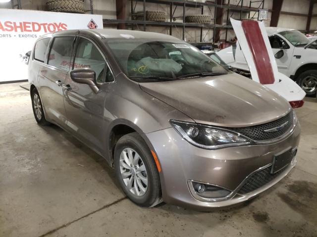 chrysler pacifica t 2018 2c4rc1fg1jr150084