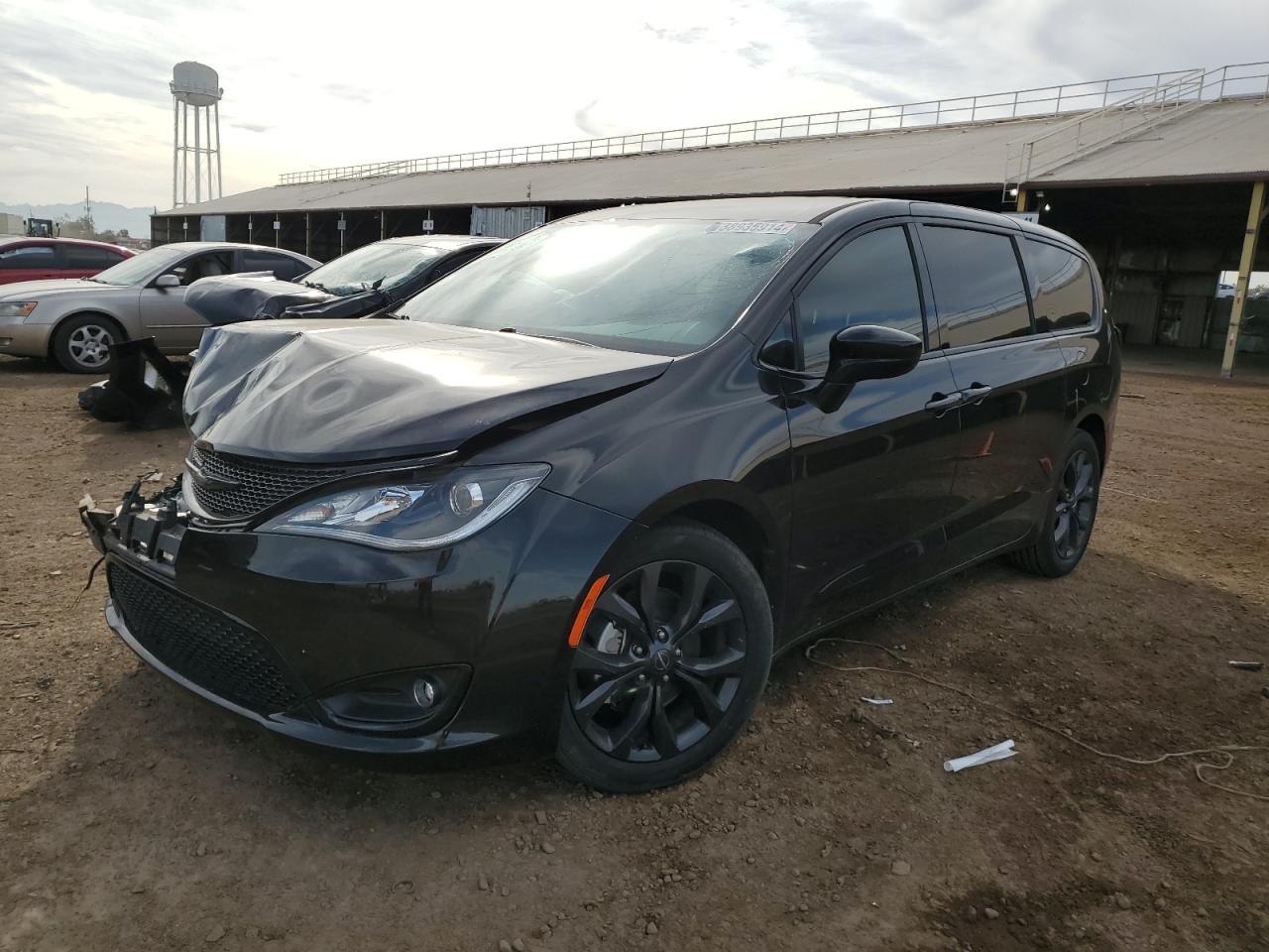 chrysler pacifica 2020 2c4rc1fg2lr147729