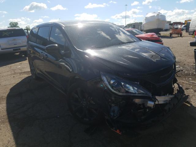 chrysler pacifica t 2018 2c4rc1fg3jr228431