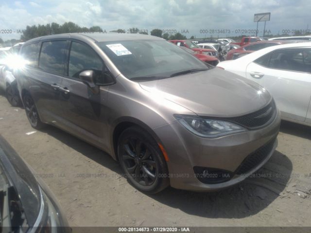 chrysler pacifica 2018 2c4rc1fg4jr260451