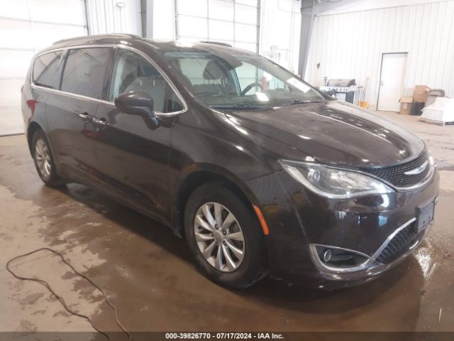 chrysler pacifica 2018 2c4rc1fg5jr123745