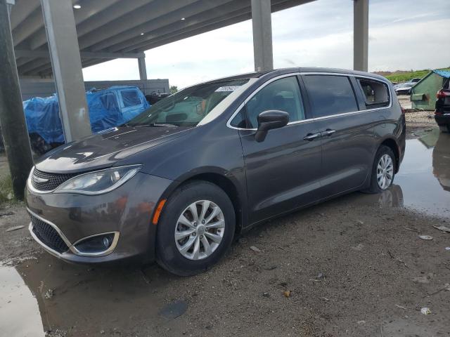 chrysler pacifica t 2019 2c4rc1fg5kr628525