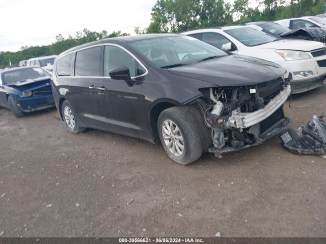 chrysler pacifica 2018 2c4rc1fg6jr158956