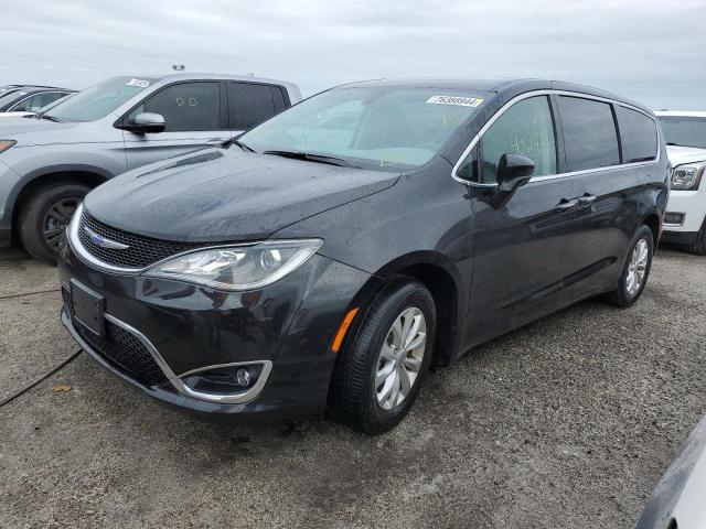 chrysler pacifica t 2019 2c4rc1fg6kr555438