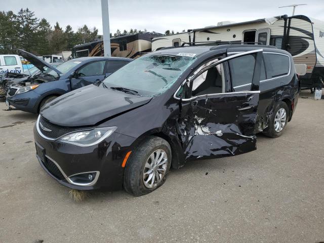 chrysler pacifica t 2019 2c4rc1fg6kr658004