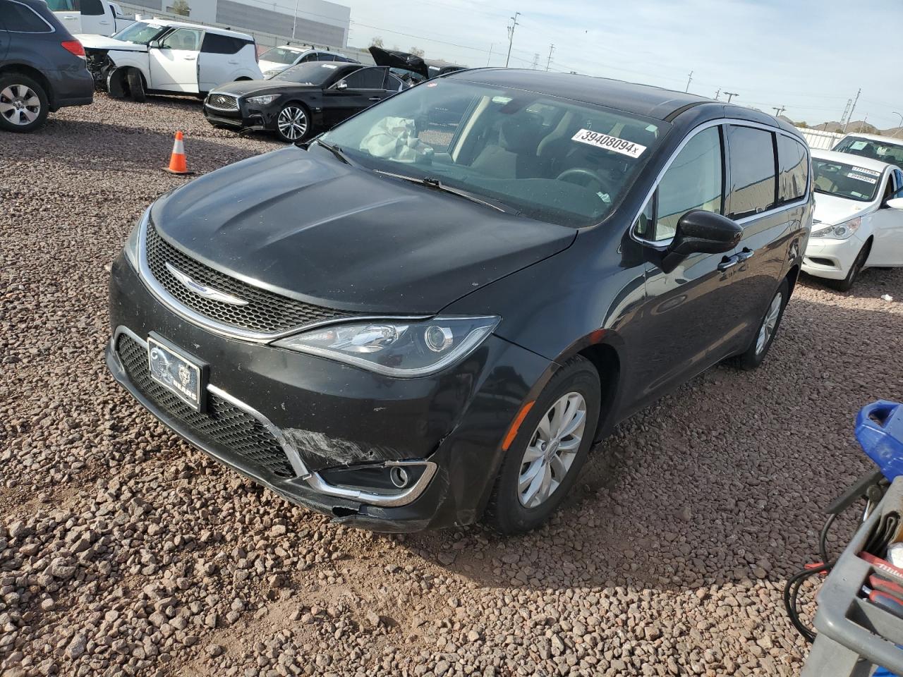 chrysler pacifica 2018 2c4rc1fg7jr116957