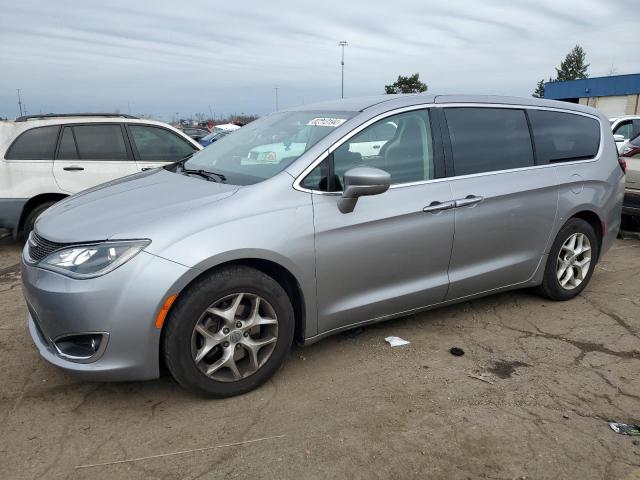 chrysler pacifica t 2018 2c4rc1fg7jr125870